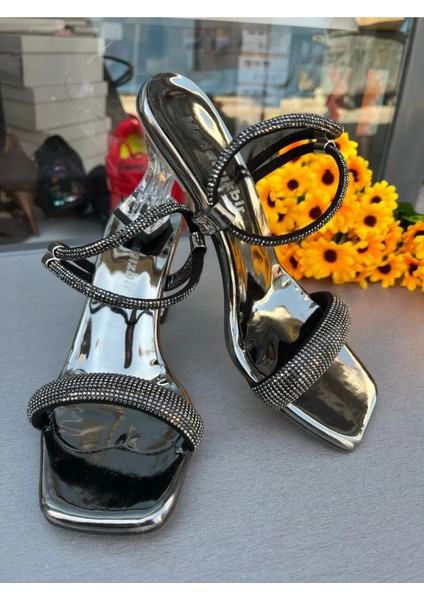 Antrasit Terlik Düz Bantlı Yeni Sezon Trend Modeller