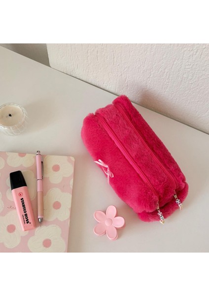Double Softy Kalemlik/ Iki Fermuarlı/ Çift Bölmeli/ Makyaj Çantası/ Peluş/ Tüylü fırsatları