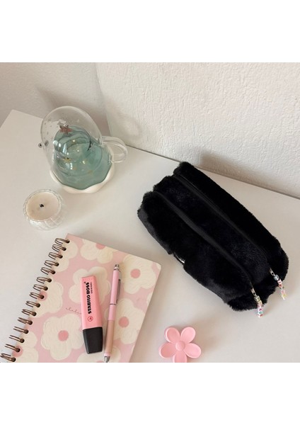 Double Softy Kalemlik/ Iki Fermuarlı/ Çift Bölmeli/ Makyaj Çantası/ Peluş/ Tüylü modelleri