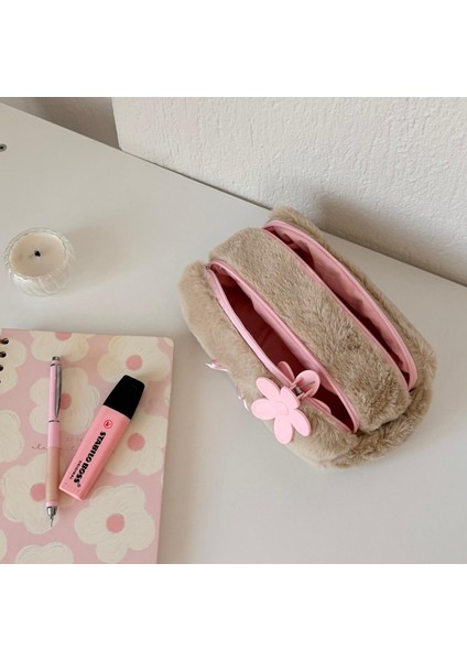 Double Softy Kalemlik/ Iki Fermuarlı/ Çift Bölmeli/ Makyaj Çantası/ Peluş/ Tüylü fırsatları
