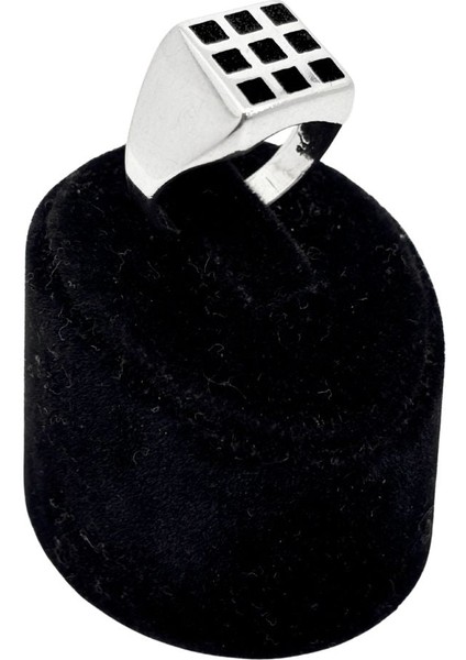 Kare Motifli Cilalı Kare Gümüş Erkek Yüzük