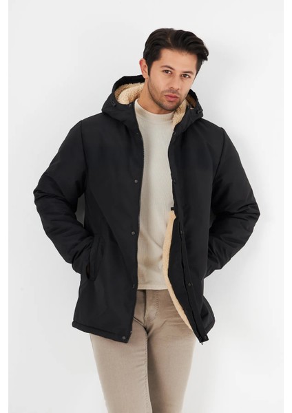 İçi Kürklü Su ve Rüzgar Geçirmez Cepli Kapüşonlu Erkek Mont fiyatları