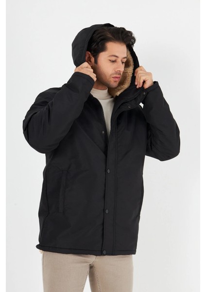 İçi Kürklü Su ve Rüzgar Geçirmez Cepli Kapüşonlu Erkek Mont modelleri