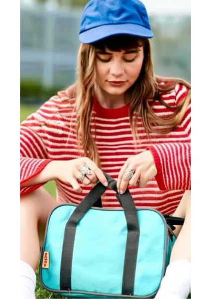 Buzluk Termos Set-30 Lt Buzzy Buzluk Termos (1178 Cooler Box)+7 Lt Izolasyonlu Çanta- 2 Adet K-250 Buz Aküsü