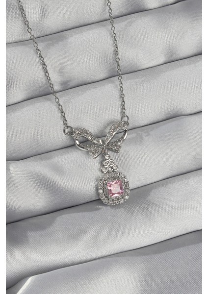 316L Çelik Gümüş Renk Fiyonk Detay Pembe Zirkon Taşlı Tektaş Kolye - TJ-BKO8923