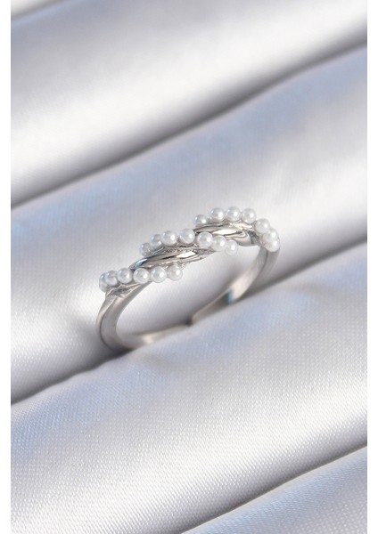 Pirinç Gümüş Renk Sarmal Inci Model Kadın Yüzük - TJ-BYK3437