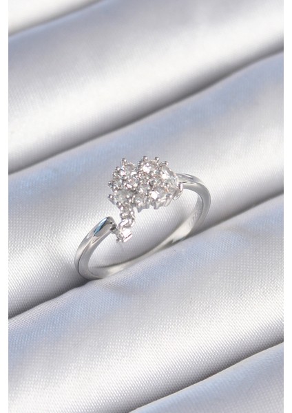 Pirinç Gümüş Renk Zirkon Taşlı Kadın Yüzük - TJ-BYK3443