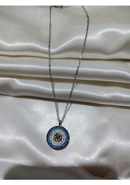 Nazar Tasarımlı Mavi Zirkon Taşlı kolye modelleri