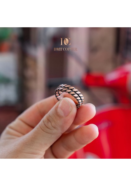 El Yapımı Antik Bakır Örgülü Yüzük, Ayarlanabilir, Rustik Tasarım, Gaziantep El Işçiliği, Lüks Hediye Kutusu ile modelleri