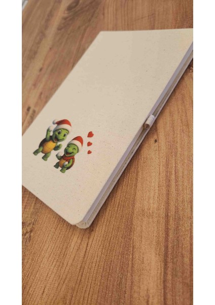 Middles & Niddles Noel Temalı Ham Bez Ajanda – 13×21 cm – Çizgili Sevimli Kaplumbağa Baskılı Defter fırsatları