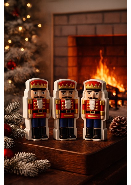 El Yapımı 3’lü Kurşun Asker Yılbaşı Dekor Seti – Boyalı (10.5 × 4.5 Cm) fırsatları