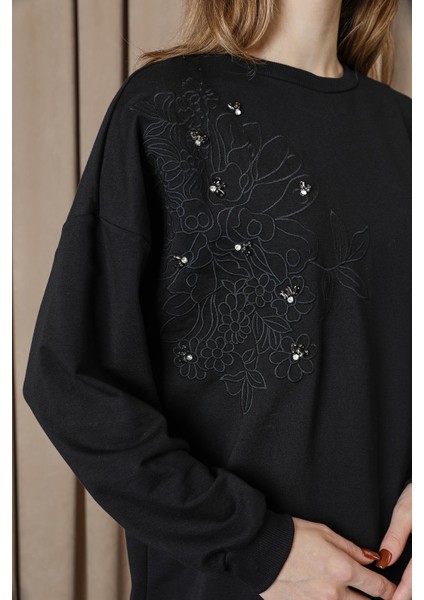 10739 2 Ip Kumaş Taş ve Nakışlı Detaylı Sweatshirt fırsatları