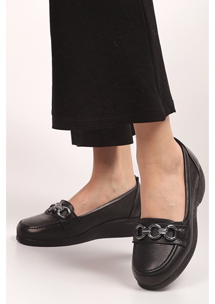 Boston Seri Toka Detay Günlük Kullanım Ortopedik Hakiki Deri Siyah Anne Ayakkabı