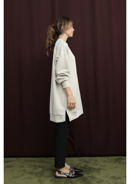 10717 Scuba Kumaş Aksesuar Detaylı Sweatshirt modelleri