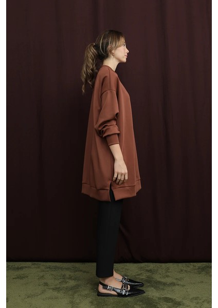 10717 Scuba Kumaş Aksesuar Detaylı Sweatshirt