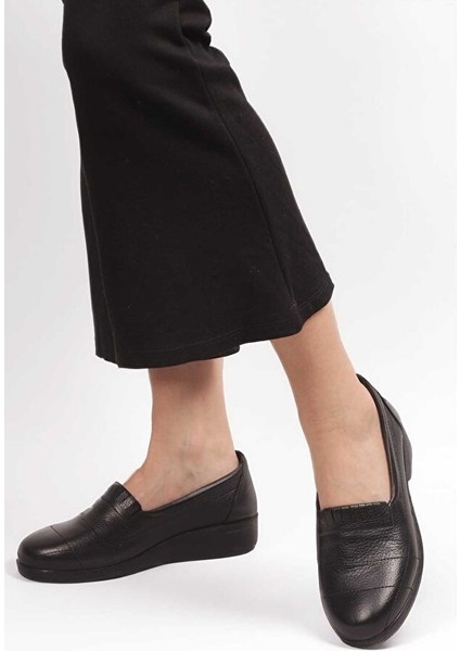 Aura Seri Günlük Kullanım Ortopedik Hakiki Deri Casual Ayakkabı