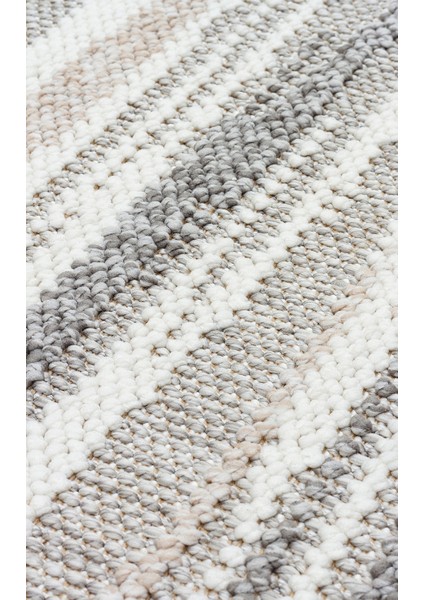 Ohrid 01 Grey White Bukle Dokuma Yapısında Hav Toz Vermeyen Yumuşak Koridor, Salon, Mutfak Halısı fırsatları