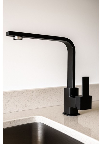 Kare Pirinç Gövde Banyo Lavabo Bataryası modelleri