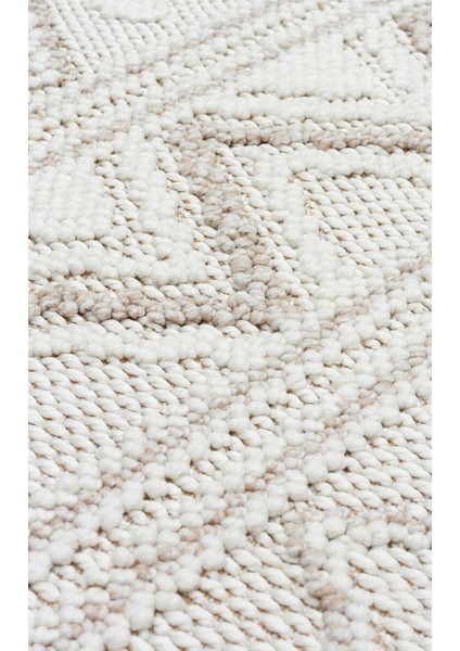 Ohrid 03 White Beıge Bukle Dokuma Yapısında Hav Toz Vermeyen Yumuşak Koridor, Salon, Mutfak Halısı fırsatları