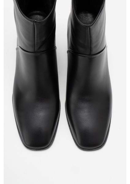 Nordy Siyah Cilt Hakiki Deri Kadın Blok Topuklu Bot fiyatları