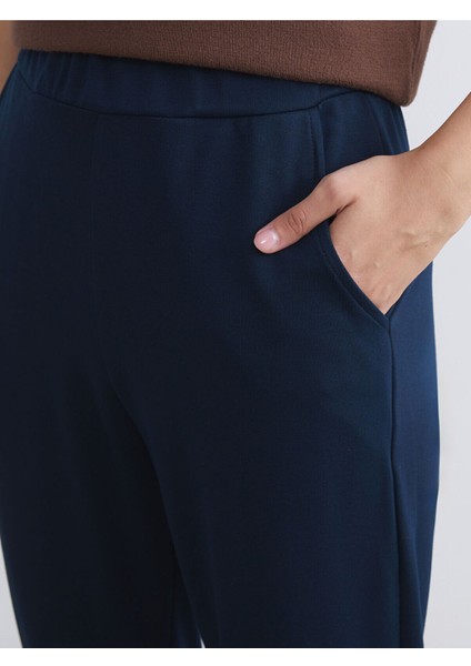 Yeni Sezon Beli Lastikli Kadın Eşofman Altı modelleri