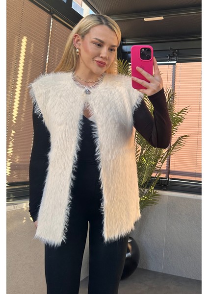 Tek Düğmeli Sakallı Ekru Yelek fiyatları