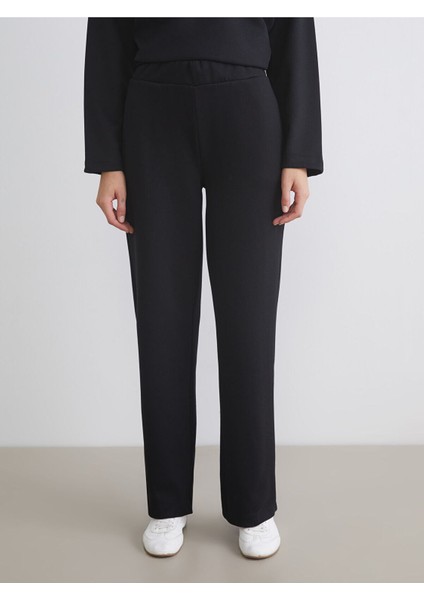 Yeni Sezon Beli Lastikli Geniş Paça Kadın Eşofman Altı fiyatları