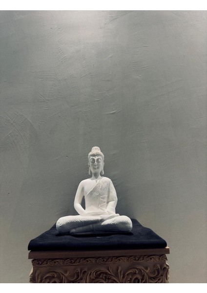 Lotus Pozunda Buda Heykeli 42×31 cm | Meditasyon & Zen Polyester Figür | Spiritüel Dekoratif Obje | Ev & Ofis Yoga Alanı Dekorasyonu