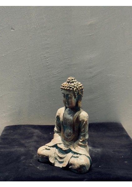 Antik Görünümlü Oturan Buda Heykeli 25×16 cm | Vintage Spiritüel Dekor | Polyester Meditasyon Figürü | Huzur & Denge Sembolü | Ev Ofis Zen Feng Shui Obje fiyatları