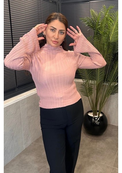 Pembe Volan Kollu Boğazlı Triko modelleri