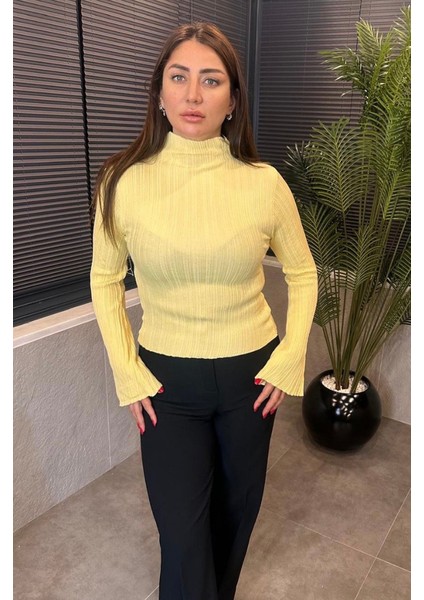 Sarı Volan Kollu Boğazlı Triko fiyatları