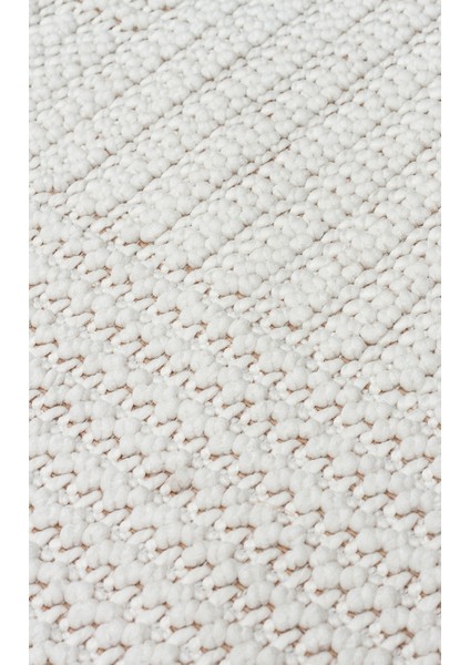 Ohrid 11 White Bukle Dokuma Yapısında Hav Toz Vermeyen Yumuşak Koridor, Salon, Mutfak Halısı fırsatları