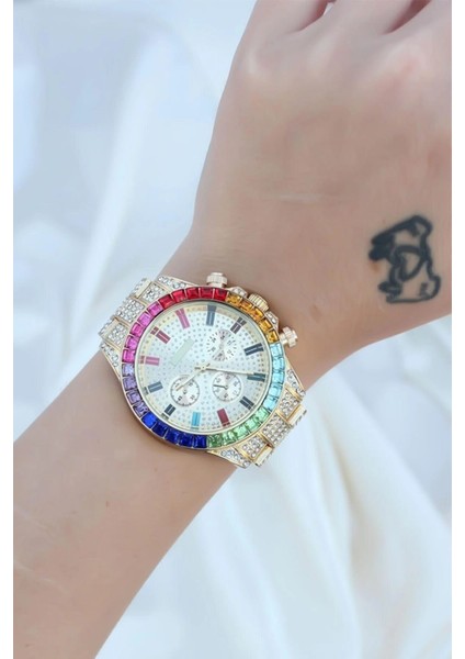 Clariss Trend Gold Metal Kordonlu Zirkon Taş Kaplama Renkli Taşlı Kasa Tasarımlı Lüx Kadın Kol Saati fırsatları