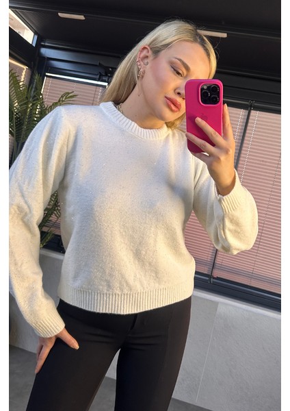 Beyaz Simli Yumoş Kazak indirimleri