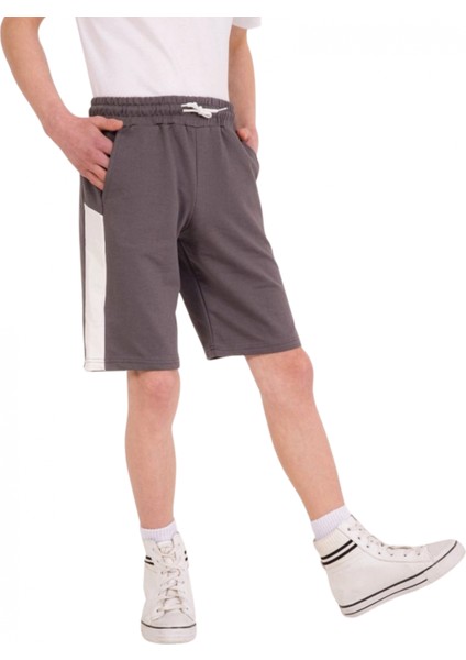 Yan Garnili Erkek Şort