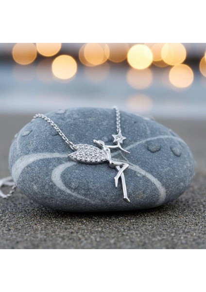 Gümüş Kaplama Su Perisi Figürlü Kolye modelleri