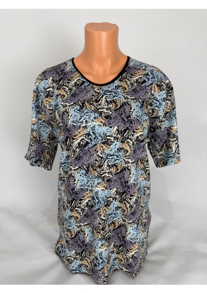 Kadın Çok Renkli U Yaka Kısa Kollu Desenli Yırtmaçlı Dokuma Viskon Anne Penye Tişört