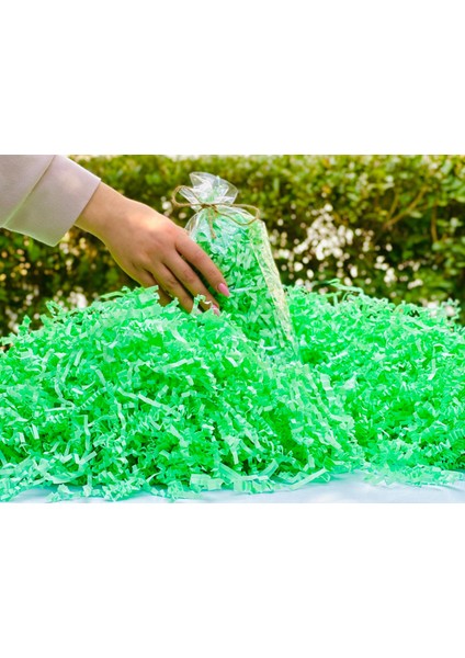 Yeşil Kırpık Kağıt 100 gr | Green | Z Zigzag Kutu Dolgu ve Süsleme Kağıdı | Hediye Kutusu Için
