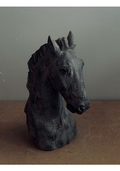 Eskitme Siyah At Büstü 40×27 cm | Polyester Dekoratif Heykel | Rustik & Modern Ev Ofis Aksesuarı | Lamazıf Premium Tasarım fiyatları