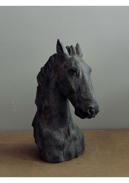 Eskitme Siyah At Büstü 40×27 cm | Polyester Dekoratif Heykel | Rustik & Modern Ev Ofis Aksesuarı | Lamazıf Premium Tasarım modelleri