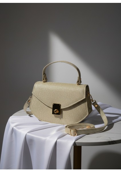 Altın (Gold) Renkli Abiye Çanta (Simli Görünüm) modelleri