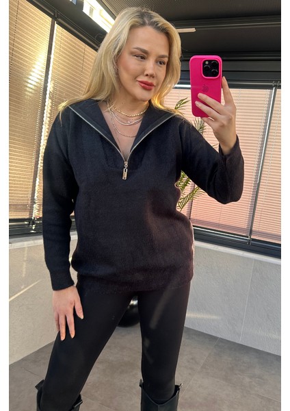 Siyah Fermuarlı Sakallı Kazak