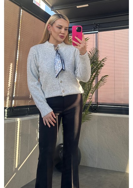 Fular Detaylı Gri Hırka fırsatları