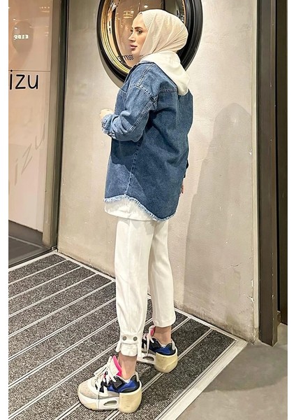 Koyu Mavi Kar Yıkama Püskül Detay Kot Ceket Oversize fiyatları