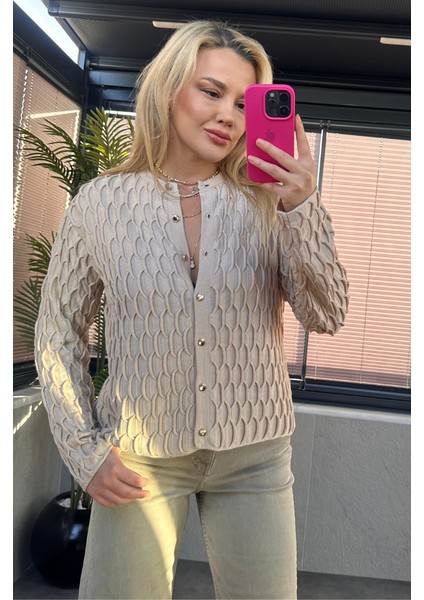 Krem Bürümcük Hırka