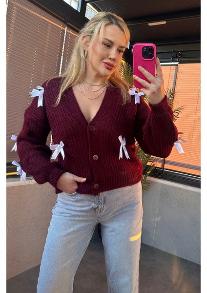 Fiyonk Detaylı Bordo Hırka