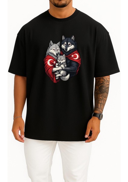 Oversize Anne - Baba ve Çocuk Turan Kurt ve Türk Bayrağı Göğüs Baskılı Unisex T-Shirt