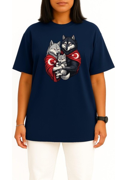 Oversize Anne - Baba ve Çocuk Turan Kurt ve Türk Bayrağı Göğüs Baskılı Unisex T-Shirt fiyatları