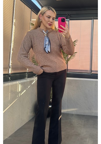 Fular Detaylı Camel Kazak fırsatları