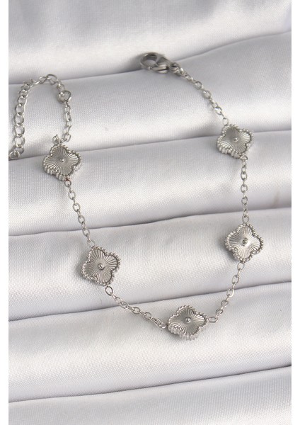 316L Çelik Gümüş Renk Işlemeli Yonca Kadın Bileklik - TJ-BB6927